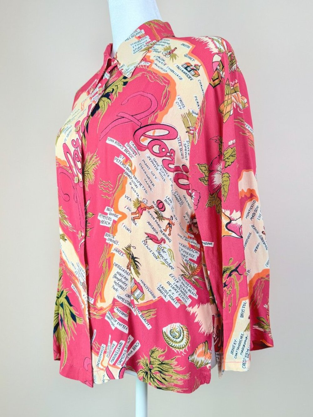 Loco Lindo Florida Pink Blouse - Picture 3 of 12